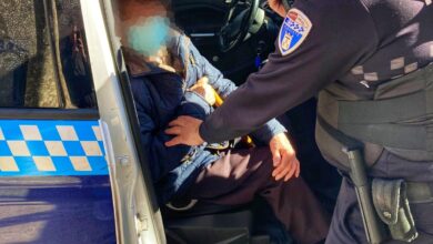 Anciano localizado por la Policía Local de Albacete tras haberse extraviado