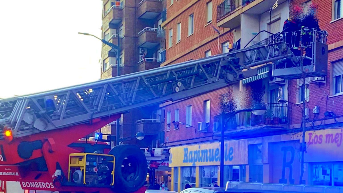 Bomberos y Policía Local de Albacete - FOTO DE ARCHIVO