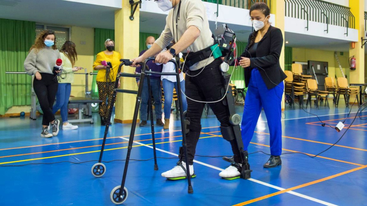 Castilla-La Mancha y este robot híbrido para la asistencia de la marcha