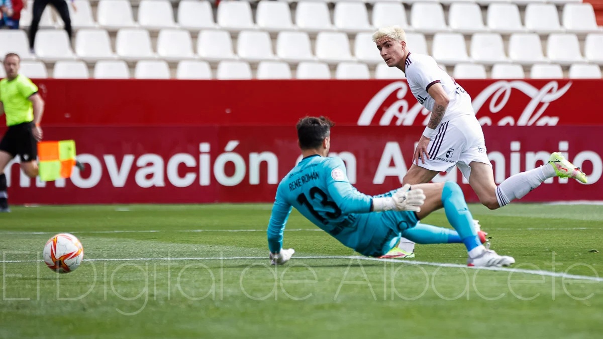 Dani González dio con este gol la victoria al Albacete Balompié