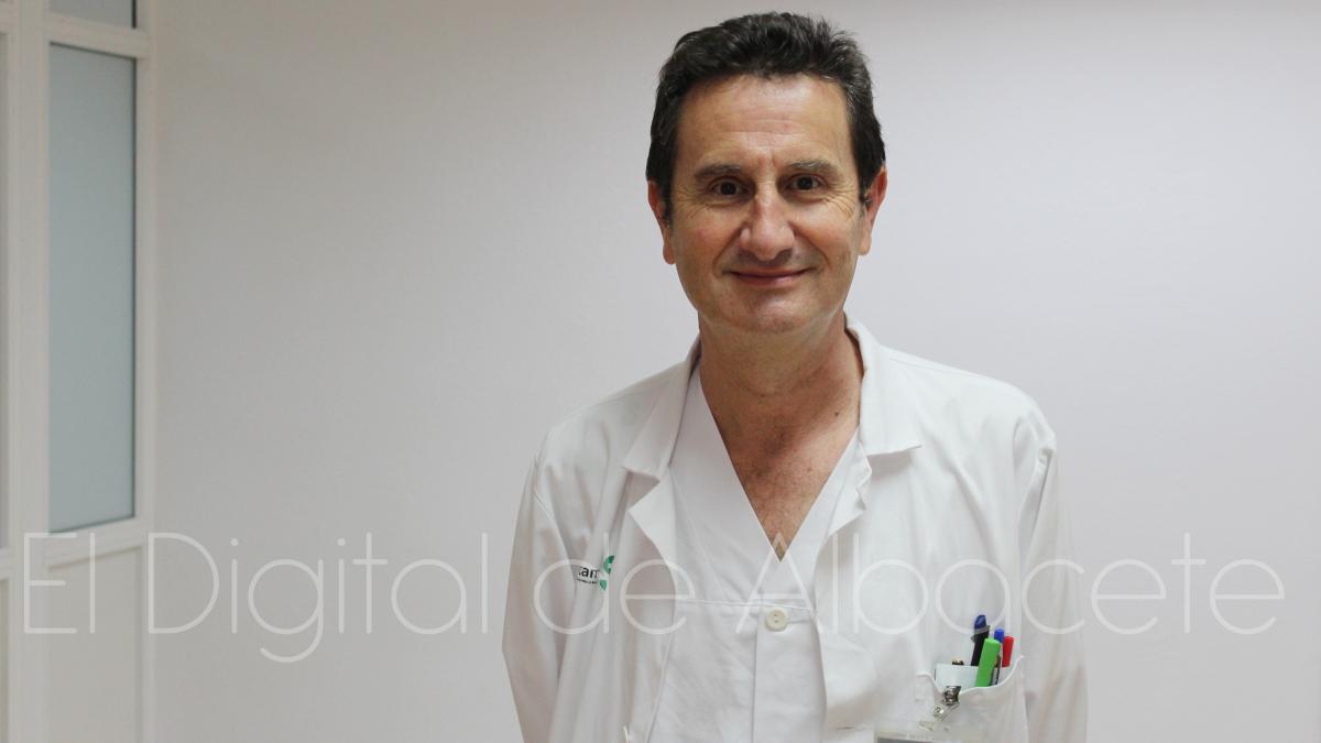 Antonio Amezcua, jefe del Servicio de Ginecología y Obstetricia del Complejo Hospitalario Universitario de Albacete