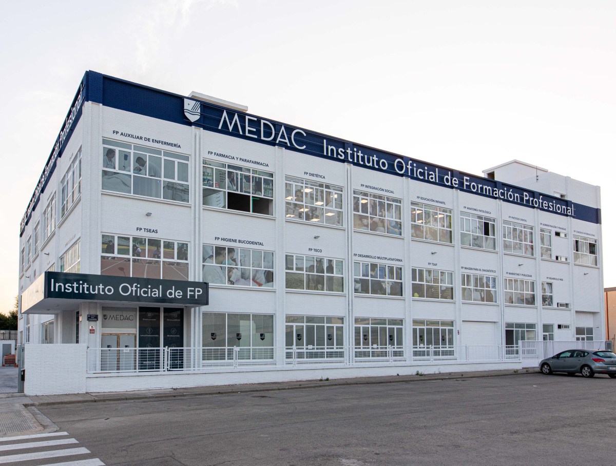 Las becas MEC para estudiar FP se adelantan cuatro meses y aumentan su aportación económica