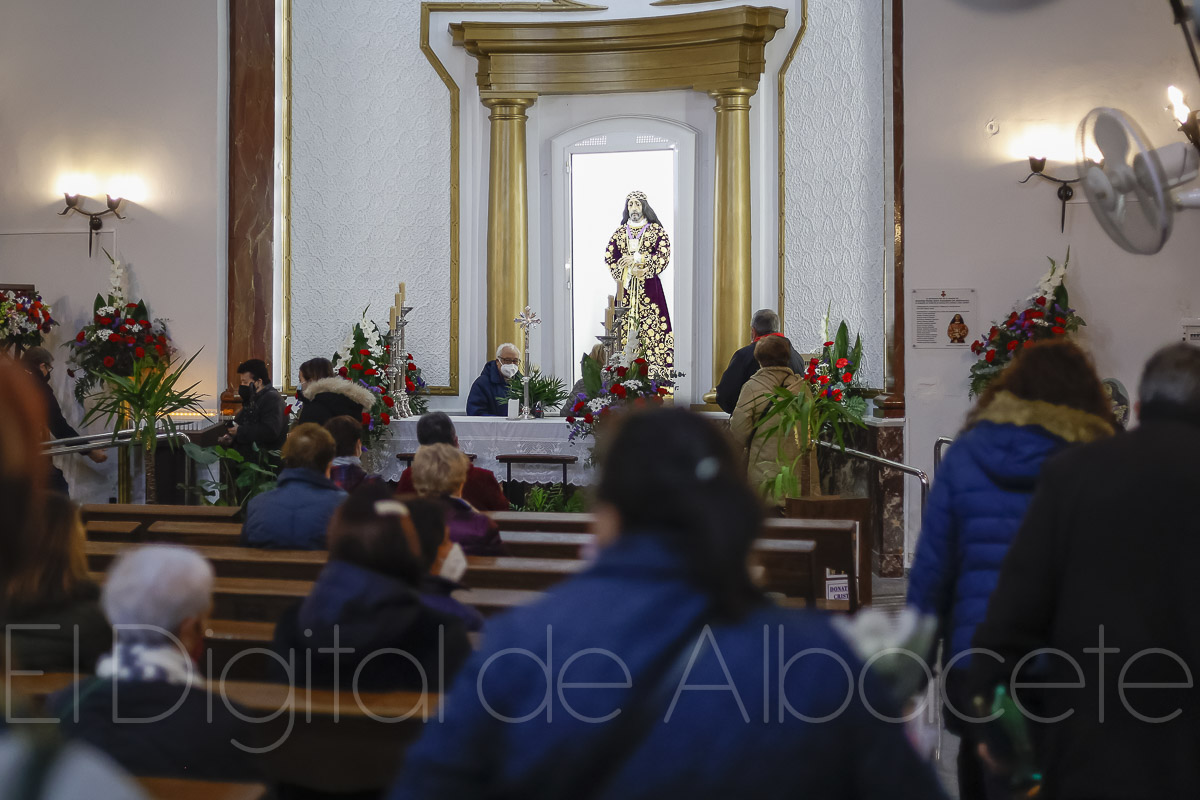 Los albaceteños podrán participar en el Besapiés al Cristo de Medinaceli hasta la medianoche de este viernes / Foto: Ángel Chacón