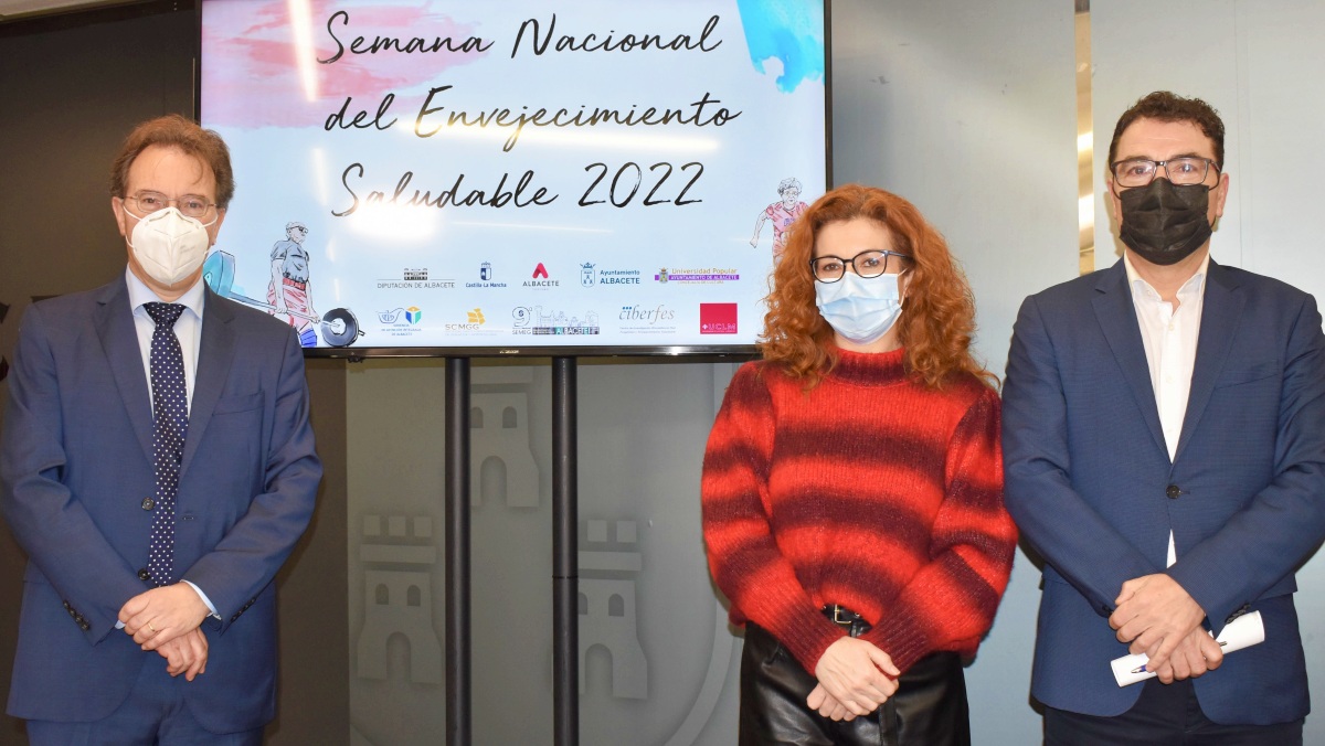 Un momento de la presentación del acto en Albacete