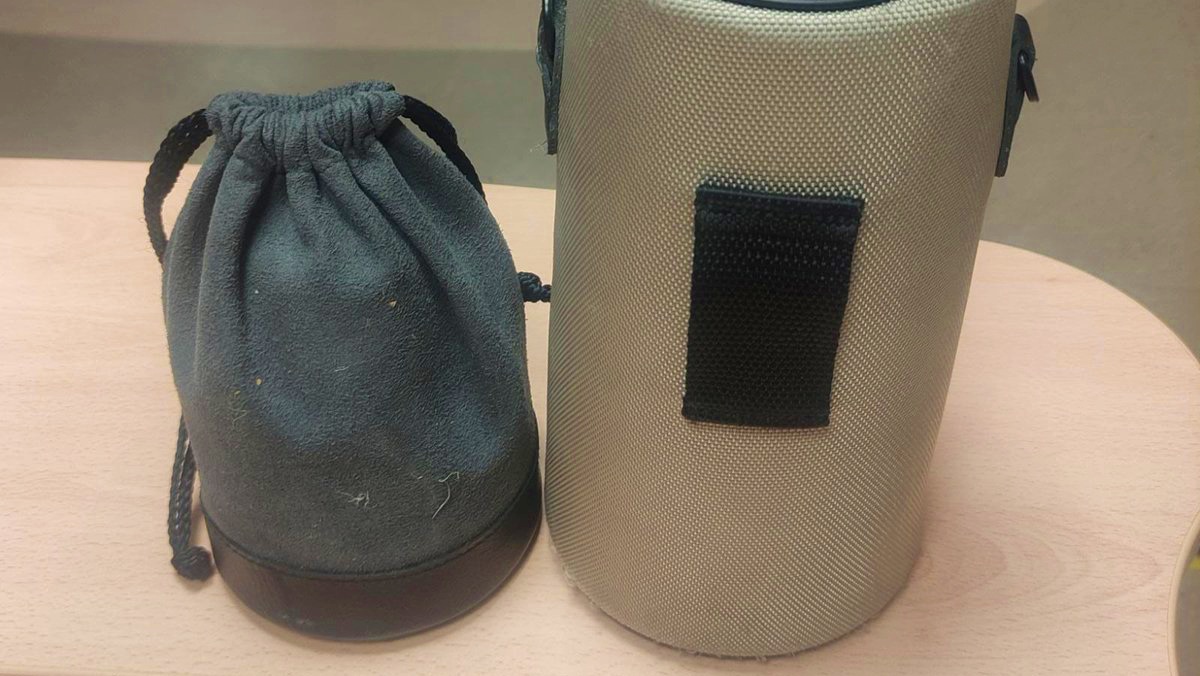 Objetivos de cámara de fotos depositados en la Oficina de Objetos Perdidos de la Policía Local de Albacete