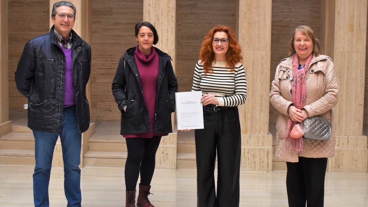Foto de familia en el Ayuntamiento de Albacete