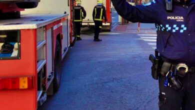 Policía Local de Albacete y bomberos - Foto de archivo