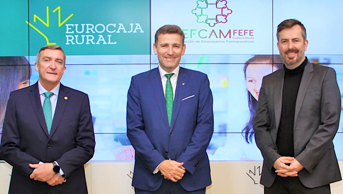 Foto de familia - Eurocaja Rural