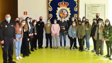 Alumnos de Criminología en la Comisaría de la Policía Nacional en Albacete