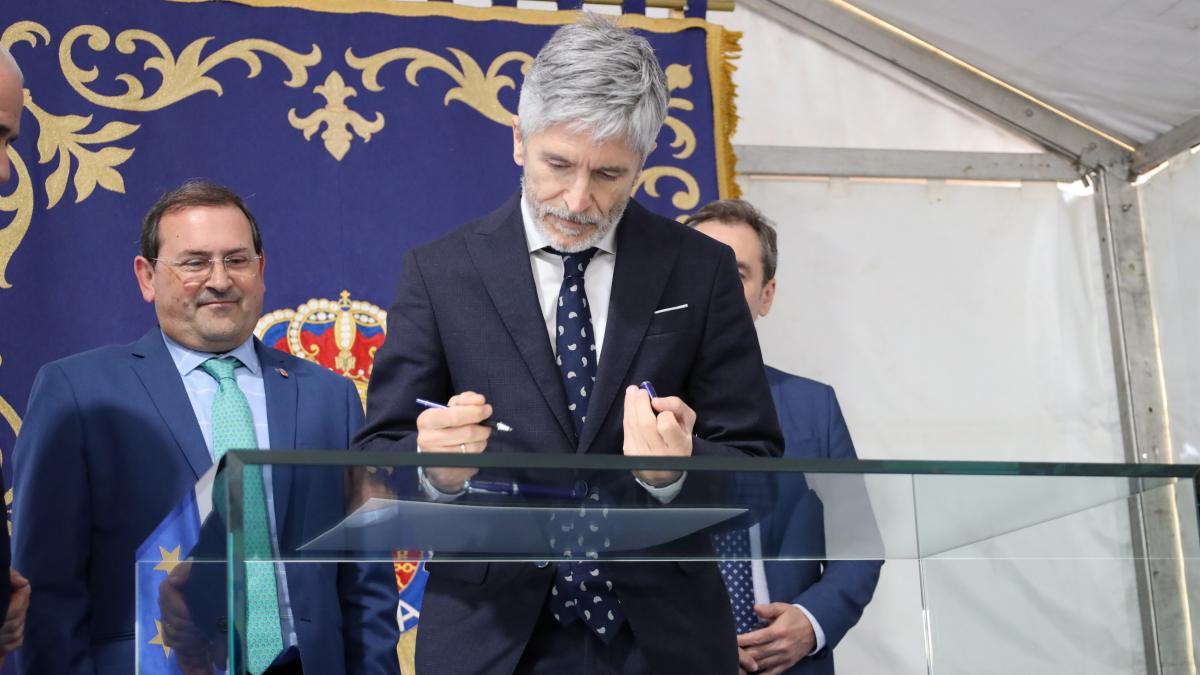 El ministro del Interior, Fernando Grande-Marlaska, en Puertollano / EUROPA PRESS