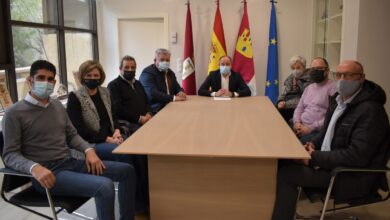 El alcalde de Albacete ofrece la colaboración constate del Ayuntamiento a la Asociación Provincial de Empresarios de Talleres de Reparación de Vehículos y Afines / Imagen: Ayuntamiento Albacete