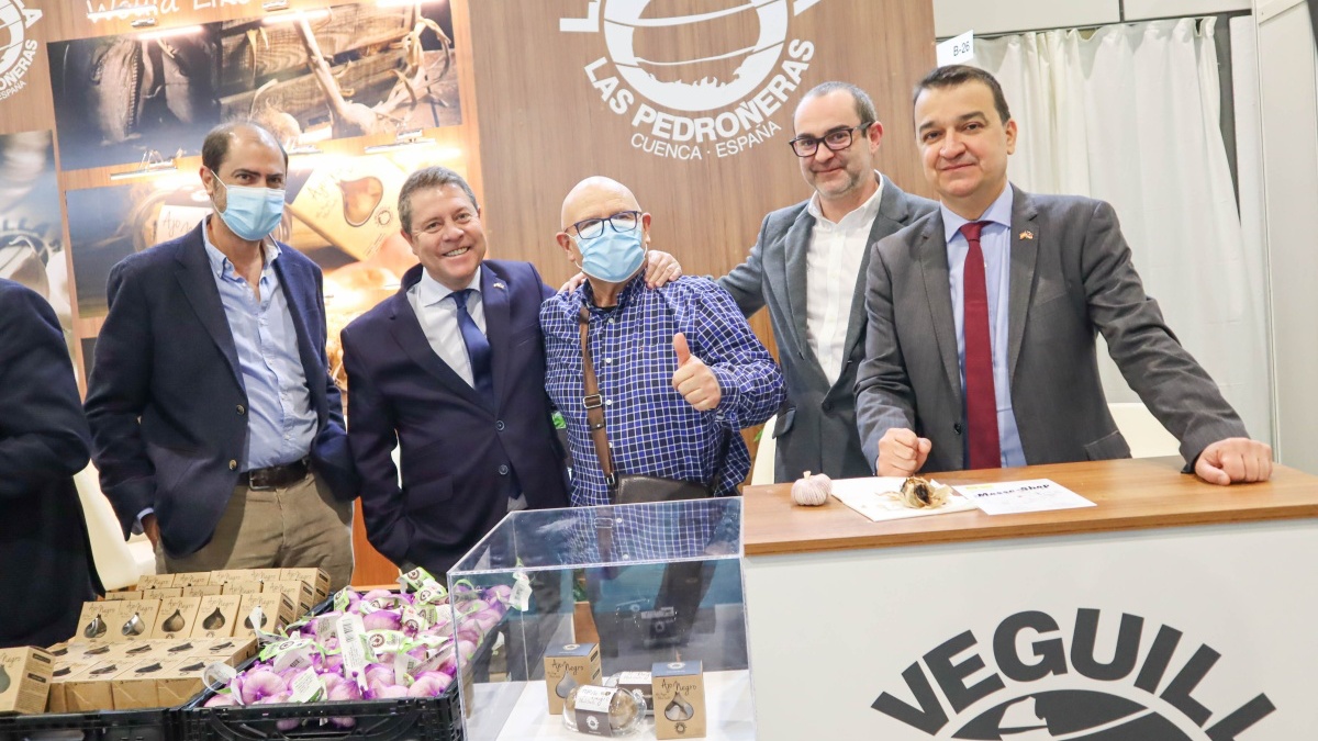  El presidente regional, Emiliano García-Page, asiste a la feria internacional ‘Fruit Logistica’ donde visitará el stand de Castilla-La Mancha. (Foto: JCCM)