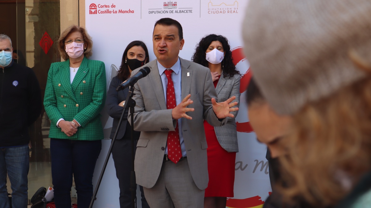 Acto del 40 Aniversario del Estatuto de Autonomía y de la Ley de creación de la UCLM / Imagen: JCCM