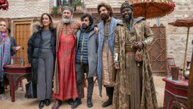 La directora general de Turismo, Comercio y Artesanía, Ana Isabel Fernández, ha visitado el rodaje de la película ‘Reyes contra Santa’ en Castilla-La Mancha / JCCM