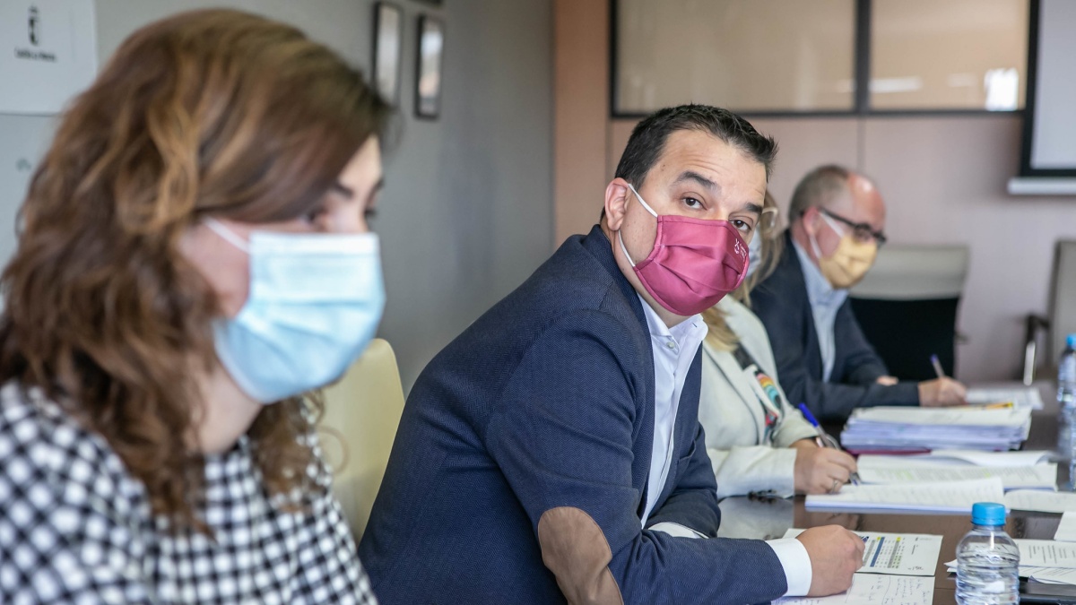 Castilla-La Mancha publica el Decreto que flexibilizará las normas para cumplir los requisitos de acceso a las ayudas del sector agroalimentario/ JCCM