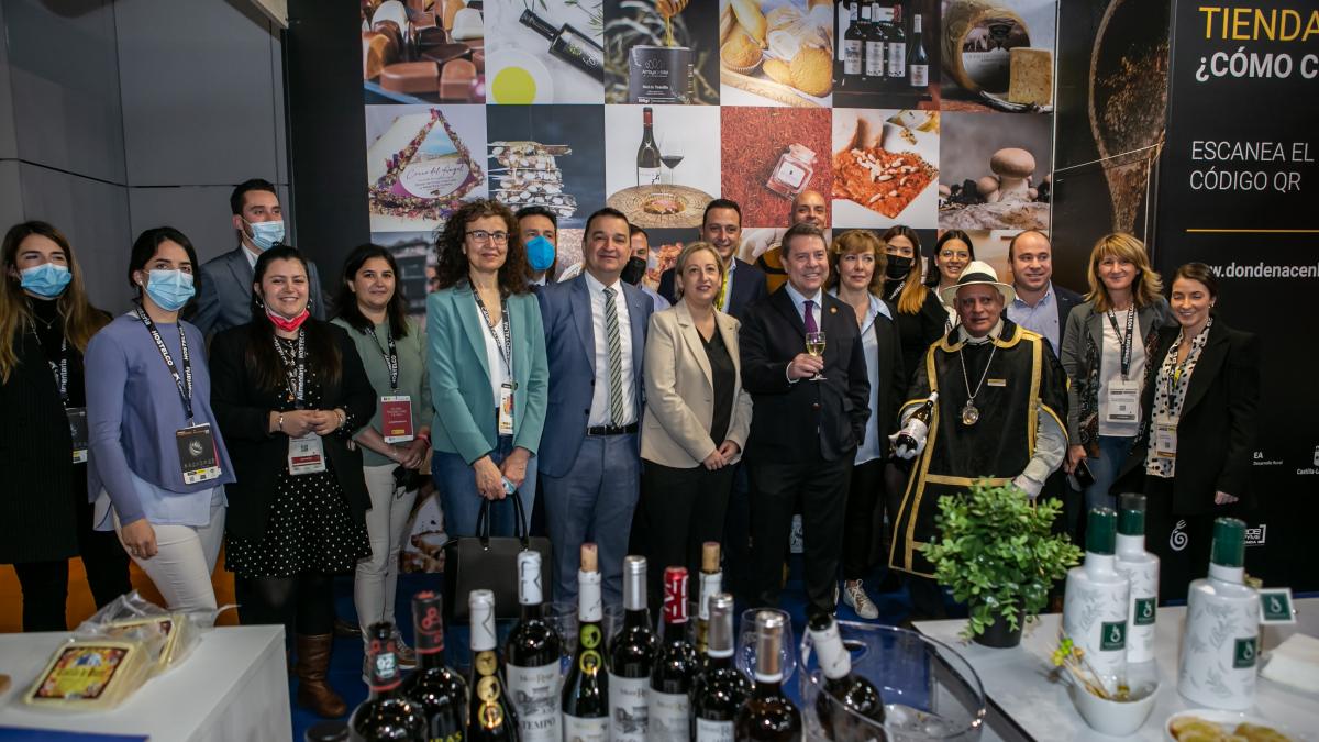 García-Page anuncia una nueva convocatoria de ayudas FOCAL por valor de 30 millones de euros “para este mismo año” / JCCM