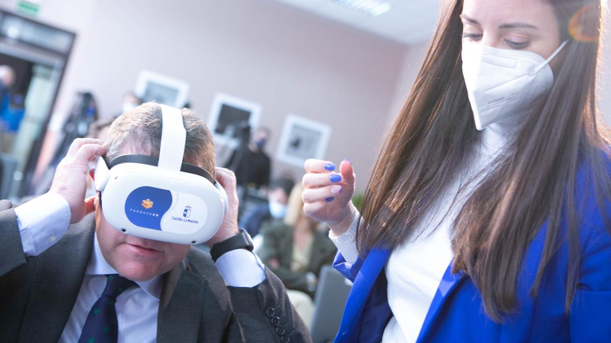 El jefe del Ejecutivo autonómico, Emiliano García-Page, presenta el proyecto de digitalización y virtualización de los parques arqueológicos de Castilla-La Mancha, en el Parque Arqueológico de Carranque, en la provincia de Toledo / JCCM