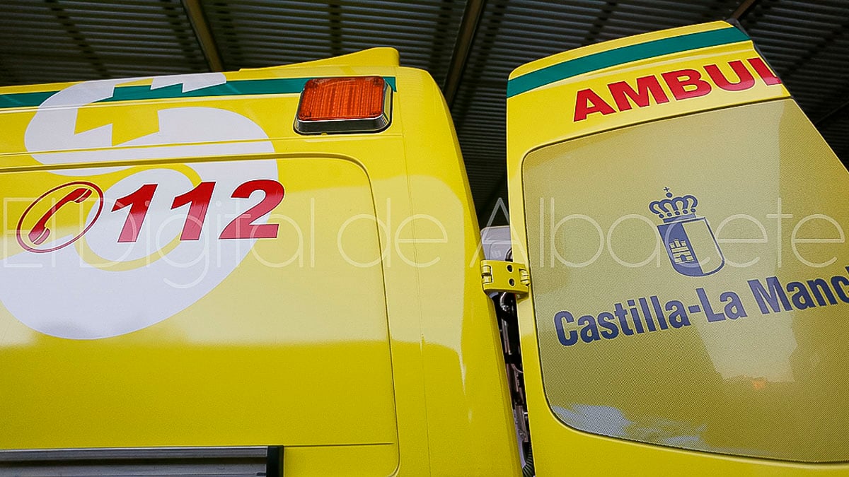 Foto archivo de una ambulancia en Albacete