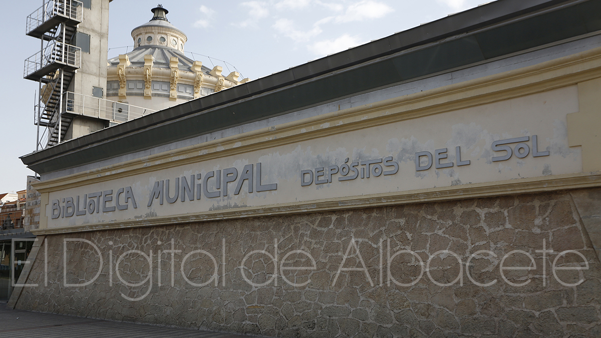 Biblioteca de los Depósitos del Sol en Albacete / Imagen de archivo