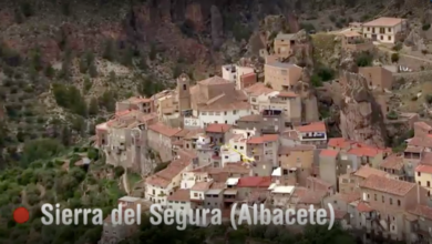 Jesús Calleja descubrirá bordo de un helicóptero la belleza de estos rincones de la provincia de Albacete / Imagen: 'Volando voy'