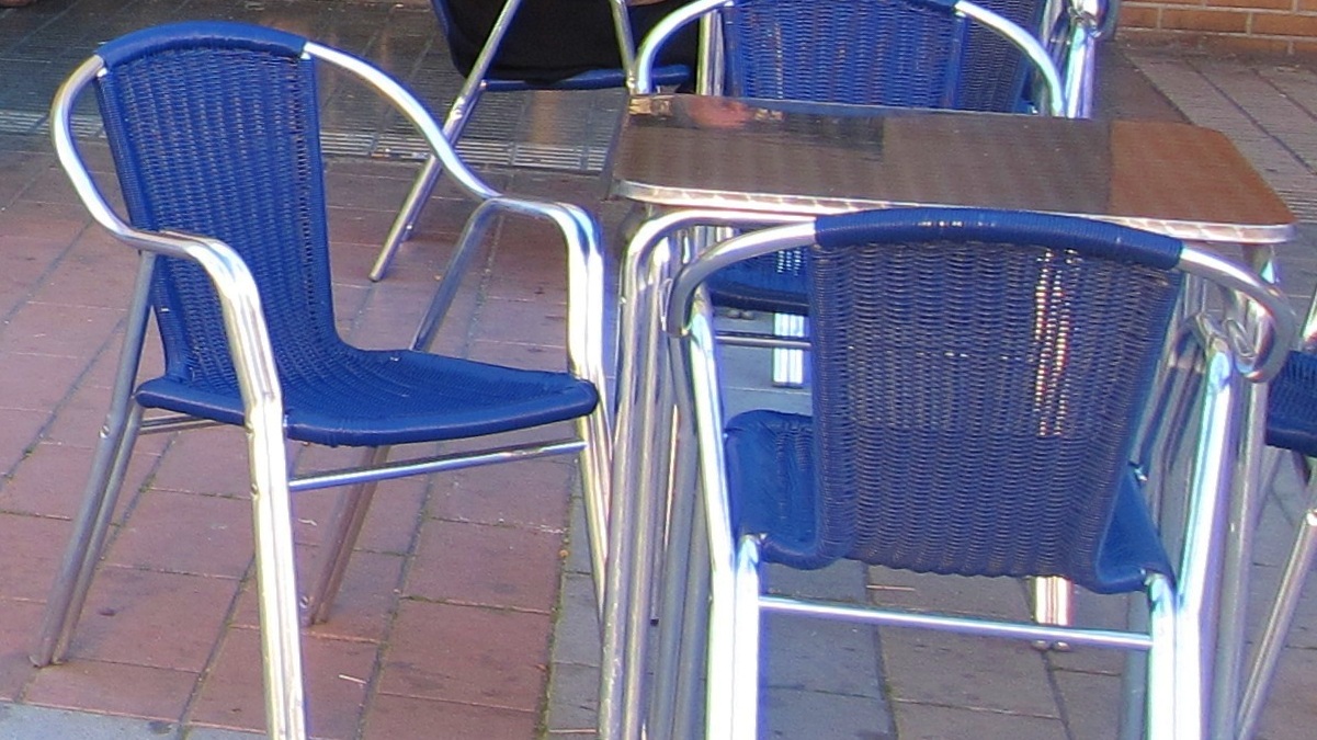 Lío en la terraza de un bar de Albacete