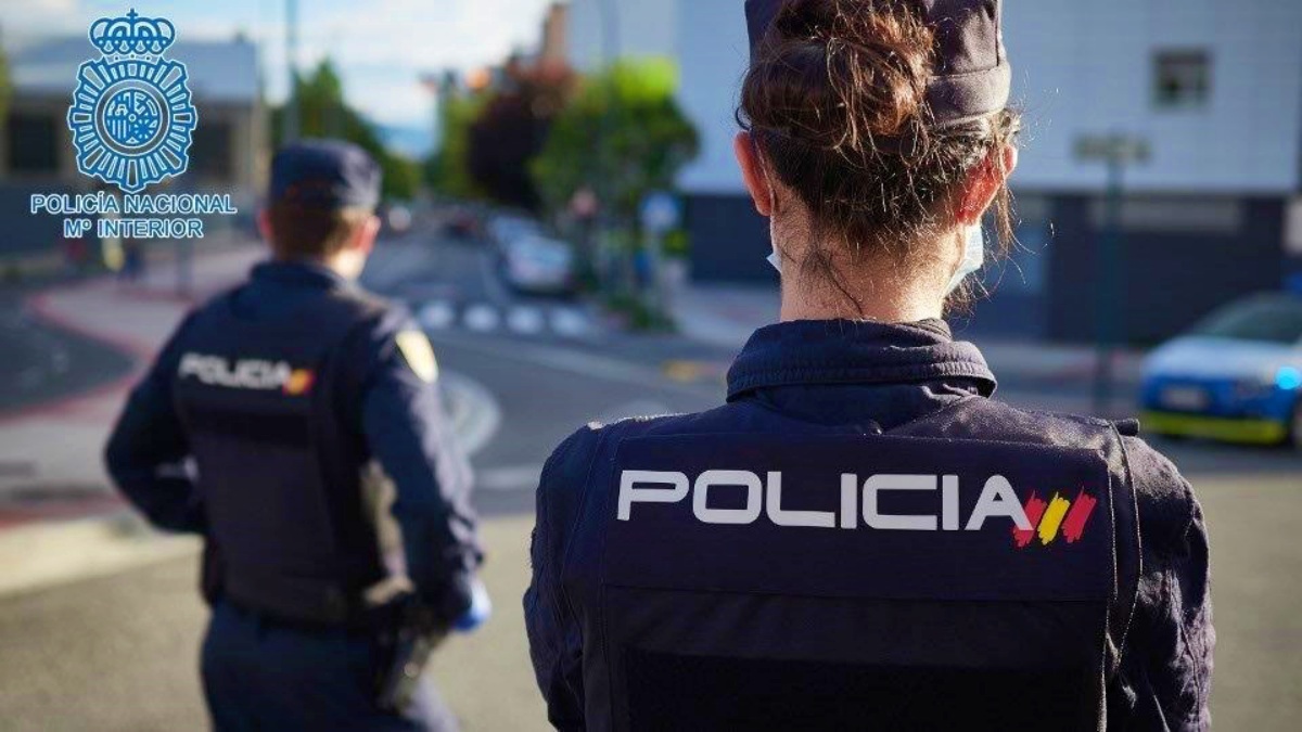 Policia Nacional en Albacete - Foto de archivo