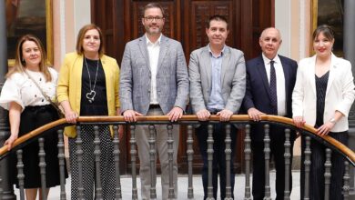 Foto de familia en la Diputación de Albacete