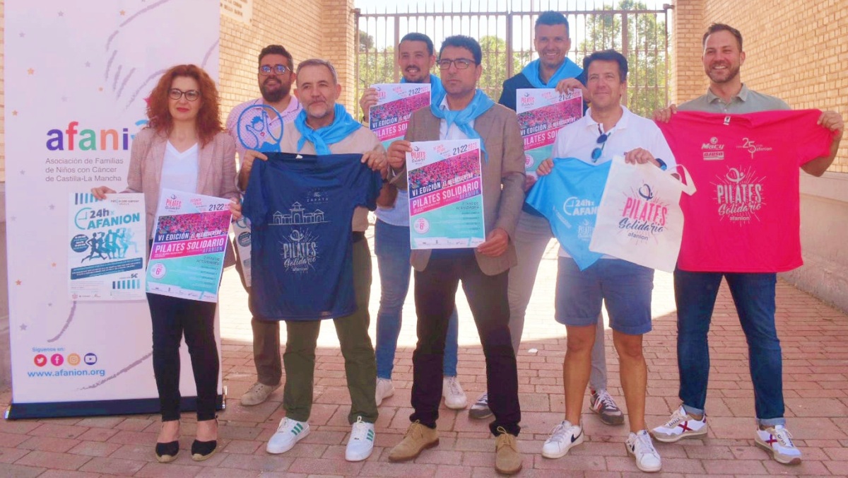 Foto de Familia en el Recinto Ferial de Albacete