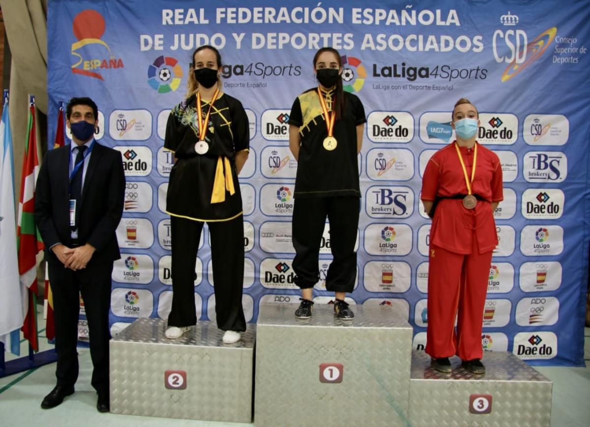 Silvia Castro, mejor deportista de wushu junior femenino