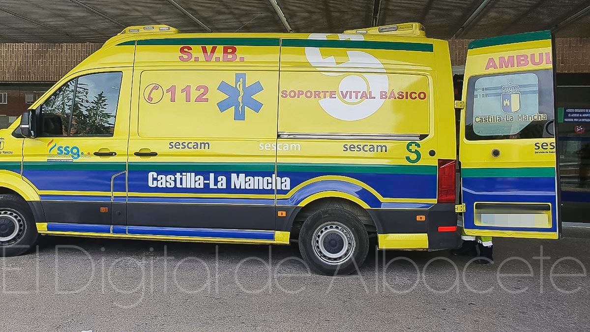 Ambulancia en el Hospital de Albacete