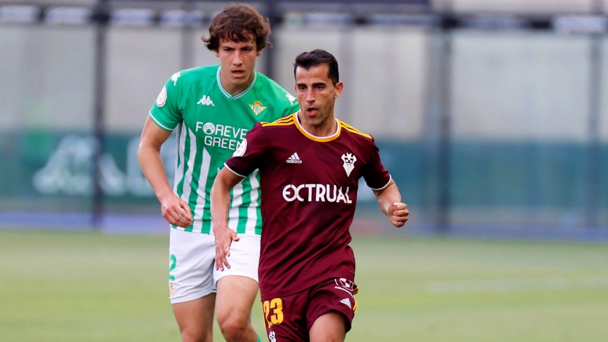 Rubén Martínez hizo el 0-2 para el Albacete