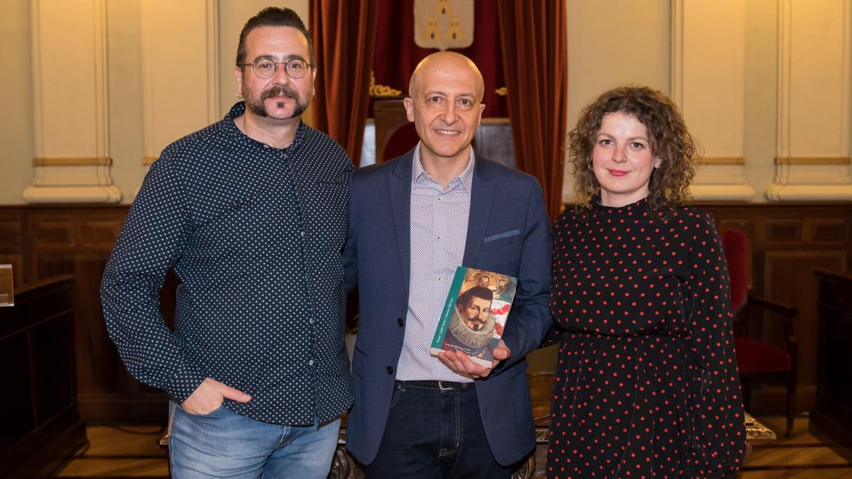 Jaufré Rudel con los editores Pedro Gascón y Anaís Toboso / Foto: Chema Aragón