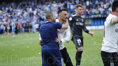 Rubén de la Barrera celebra el ascenso del Albacete