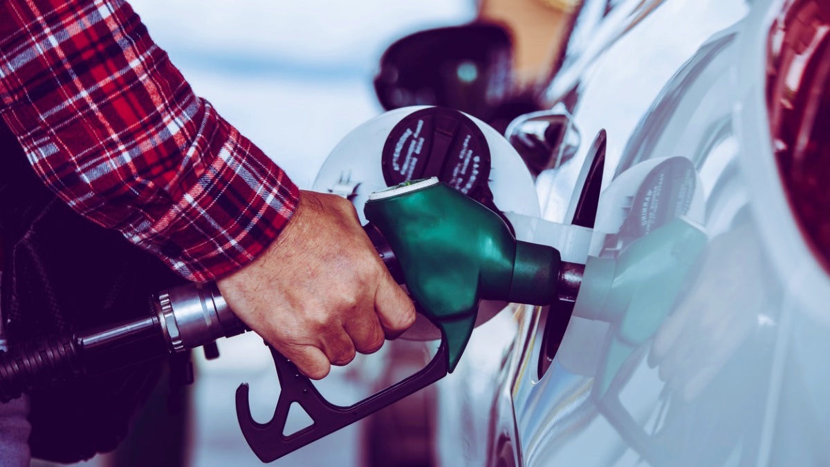 Echar combustible se convierte en un lujo en Castilla-La Mancha y toda España