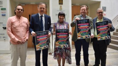 Foto de familia en el Teatro Circo de Albacete
