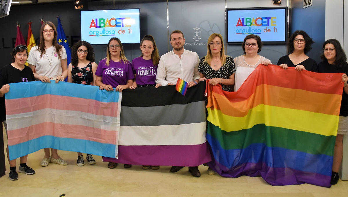 Foto de familia en el Ayuntamiento de Albacete