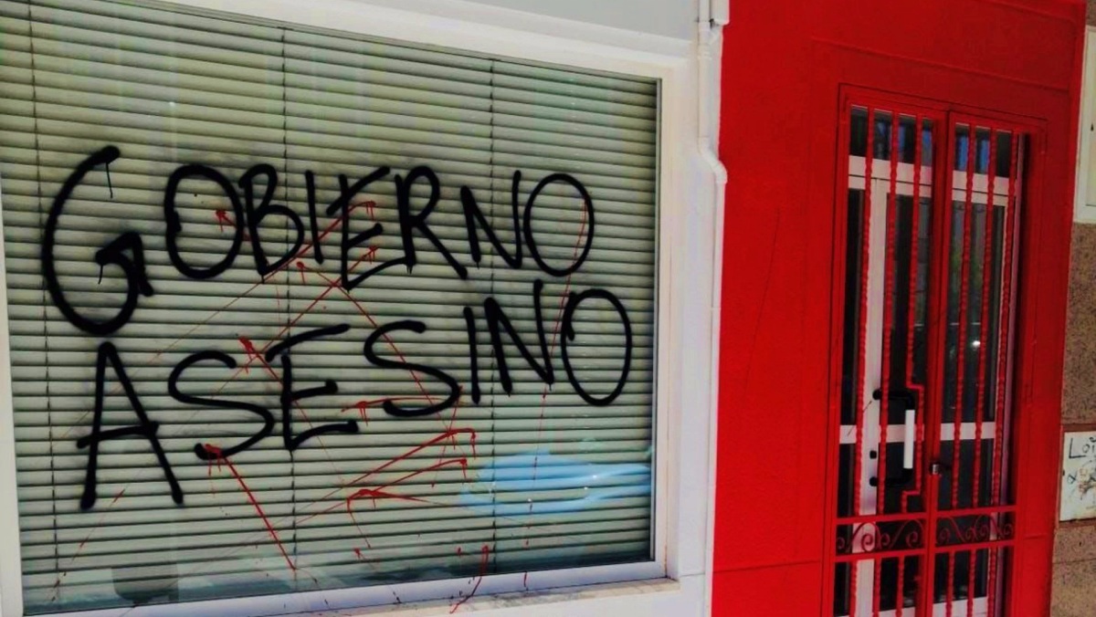 Pintadas en la sede del PSOE en Ciudad Real