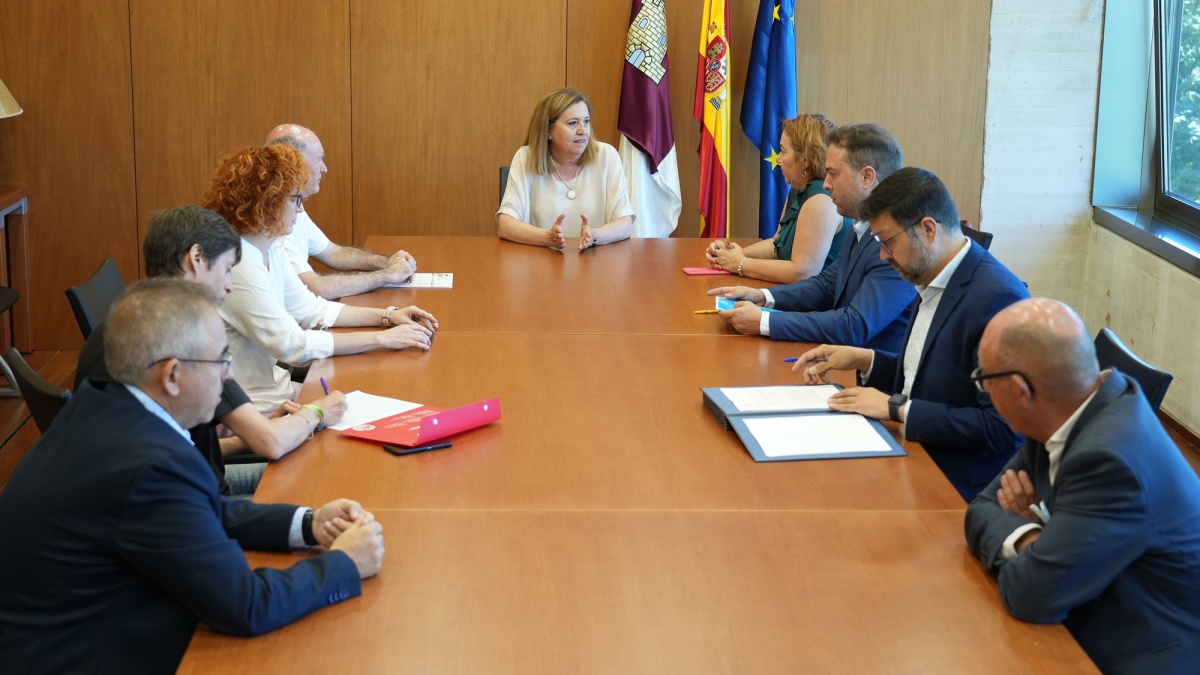 El Gobierno regional destaca que los profesores itinerantes de Castilla-La Mancha van a contar con las mejores condiciones de to