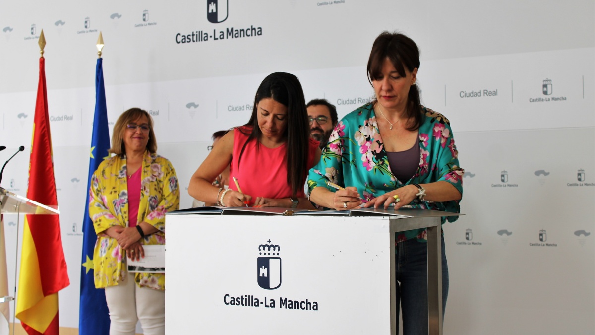 El Gobierno regional se suma a la Declaración de Mérida para impulsar los derechos humanos de las personas LGTBI en todo el mundo / JCCM