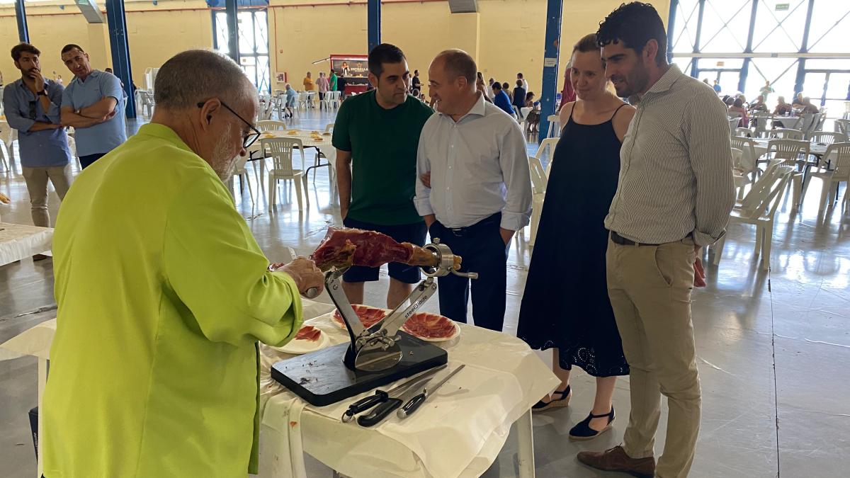 El alcalde de Albacete destaca el trabajo del sector hostelero / Foto: Ayto. Albacete