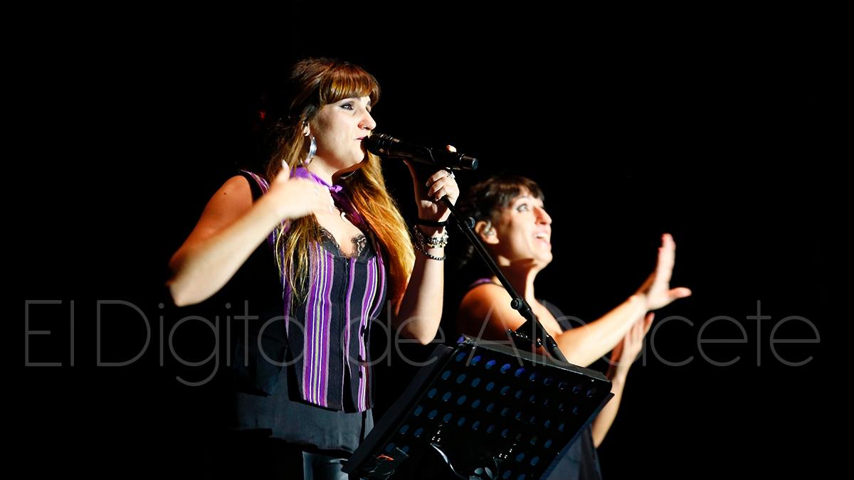 Foto archivo Rozalén en un concierto en Albacete