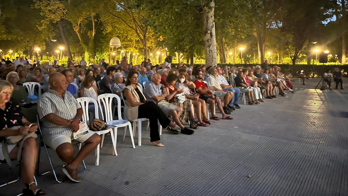 El homenaje a Ennio Morricone hizo disfrutar a más de 700 personas en el Parque de Abelardo Sánchez de Albacete  / Foto: Ayto. Albacete