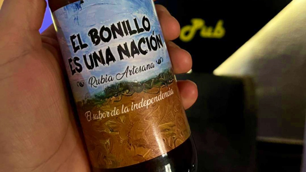 Cerveza 'El Bonillo es una Nación' - Foto: Cafetería Minerva (El Bonillo - Albacete)