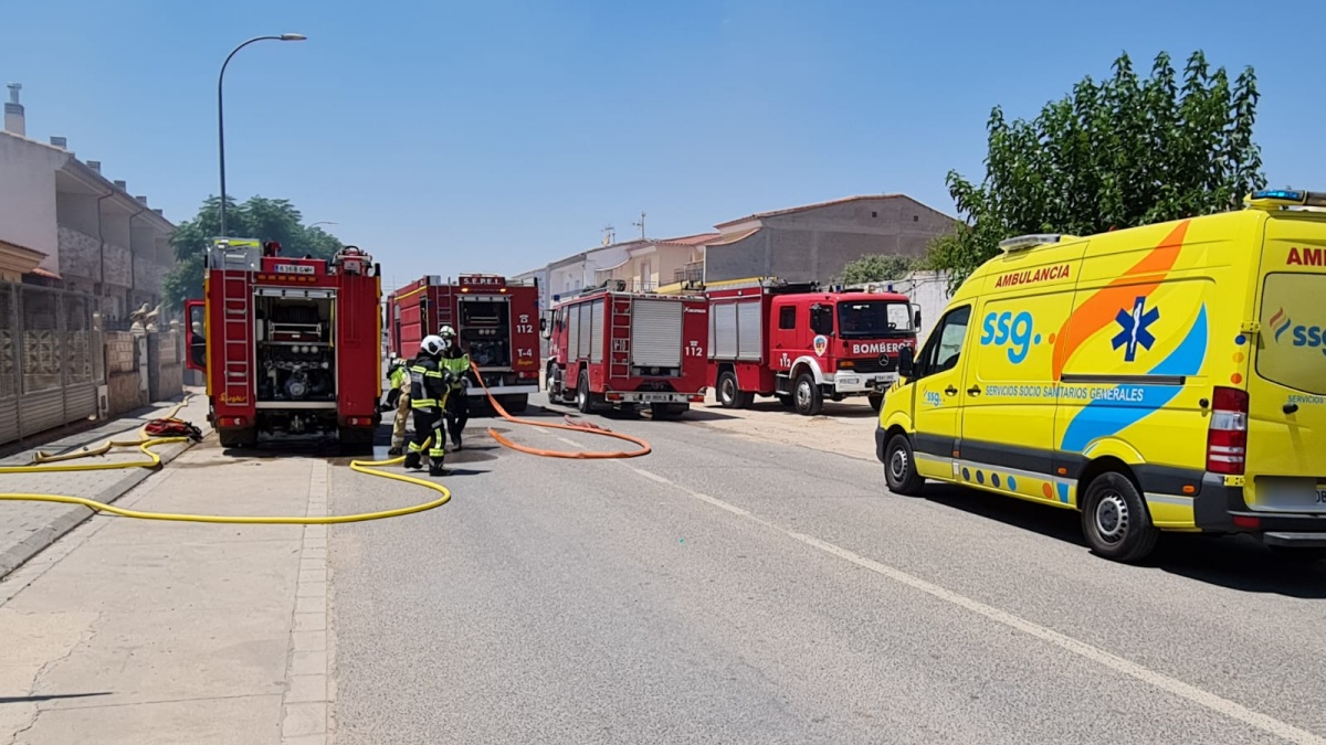 Aparatoso incendio en un taller de la provincia de Albacete