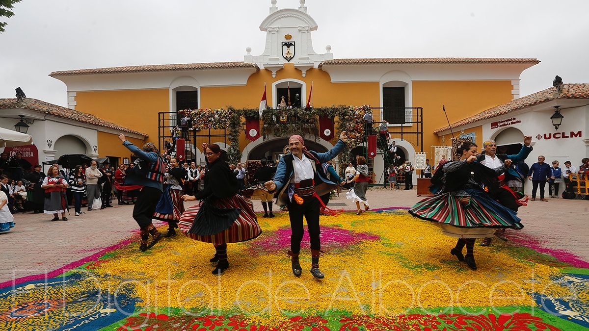 Ofrenda de Flores en Albacete a la Virgen de los Llanos / Foto de archivo