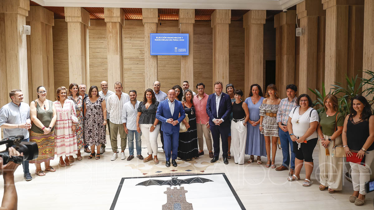 Presentación de las parejas de Manchegos de esta Feria de Albacete 2022 / Fotos: Ángel Chacón