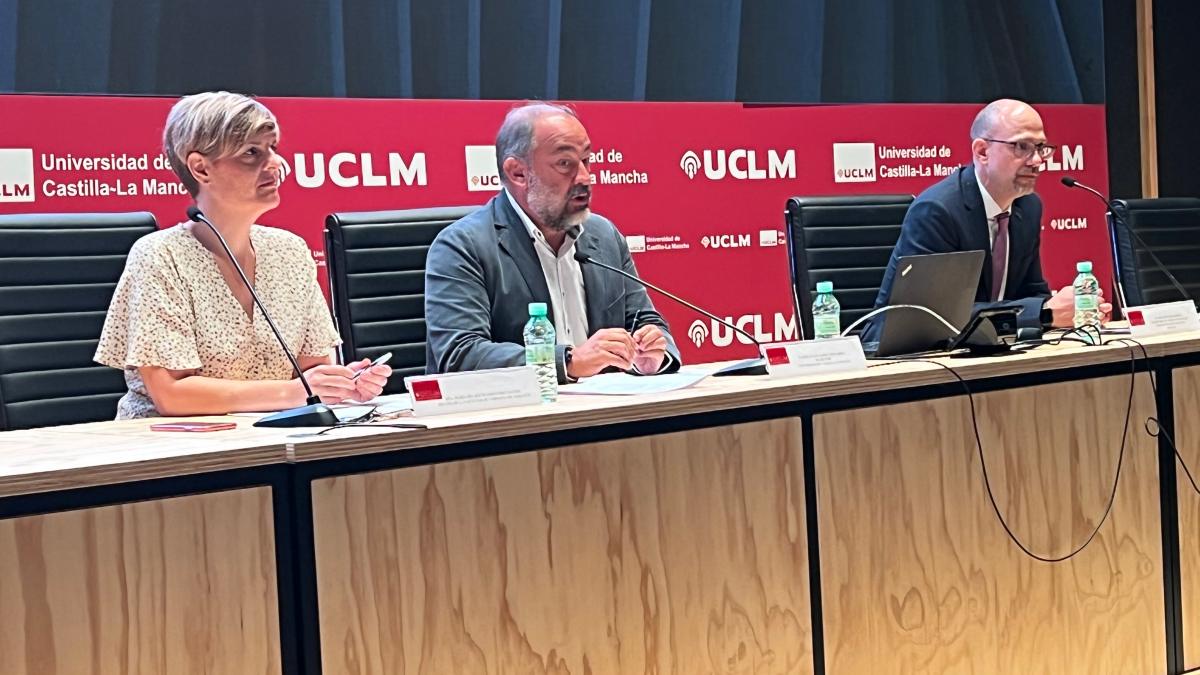 La Universidad de Castilla-La Mancha (UCLM), a través de la Facultad de Farmacia del Campus de Albacete, pondrá en marcha a partir del próximo curso académico el ‘Botica rural’ / Foto UCLM