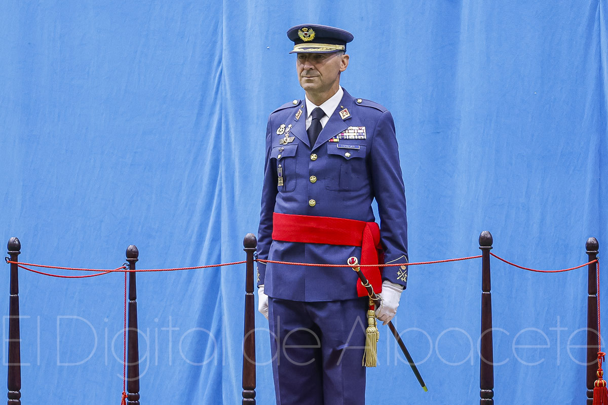 Teniente General González-Espresati Amián