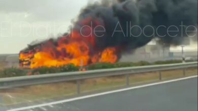 Camión ardiendo en Albacete