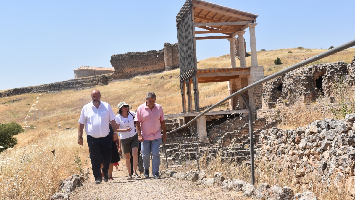 El Gobierno regional destaca el valor del patrimonio arqueológico para el desarrollo turístico de zonas afectadas por la despoblación / JCCM